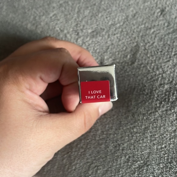 Lip Luire / Gloss - Picture 2 of 3